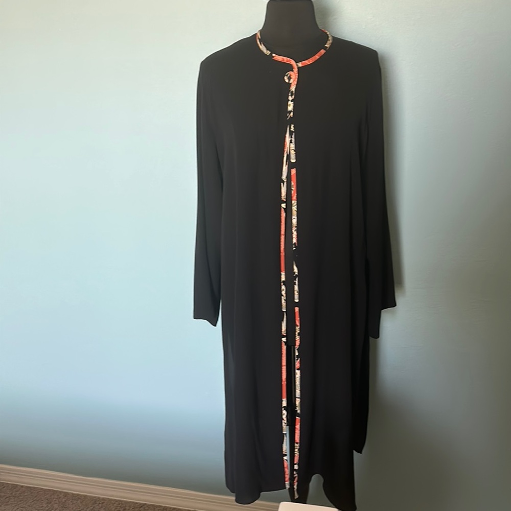 Anne namba open front cardigan/ blazer 100% silk size XL, Black.